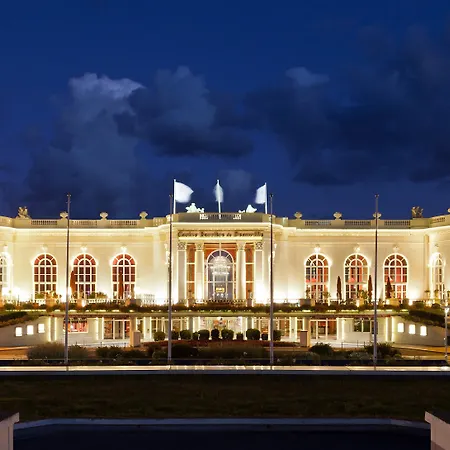 Ξενοδοχείο Barriere L'hotel Du Golf Saint-Arnoult (Calvados)