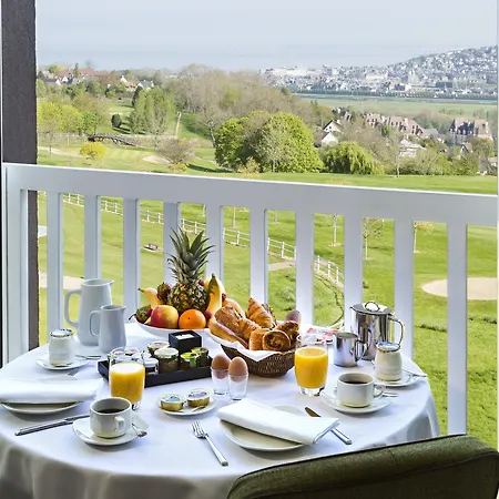 Barriere L'hotel Du Golf 4* Saint-Arnoult (Calvados)