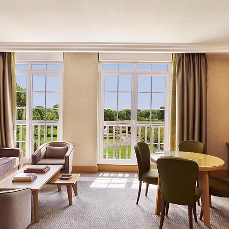 Ξενοδοχείο Barriere L'hotel Du Golf Saint-Arnoult (Calvados)