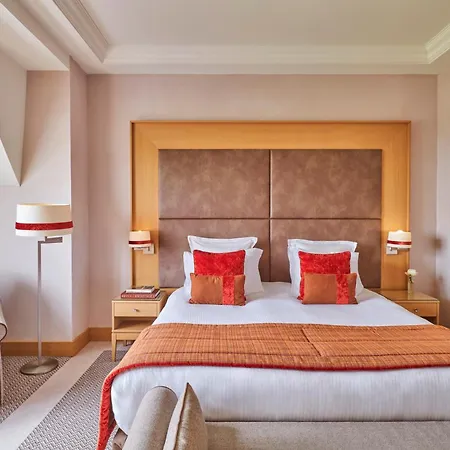 Barriere L'hotel Du Golf Hotel