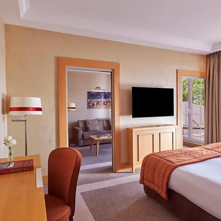 Barriere L'hotel Du Golf 4*