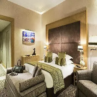 Hotel Barrière L'hôtel Du Golf 4*